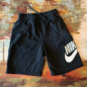 NIKE - Sweat Shorts